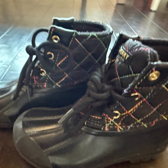 Sperry Port Lace Up Duck Boots Rainbow/Black - Toddler Size 11M - Picture 1 of 8